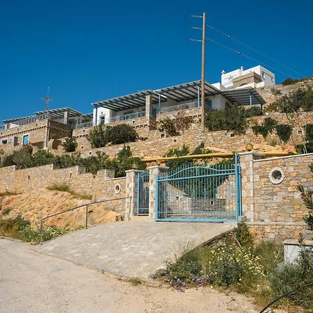Vila Markiani *